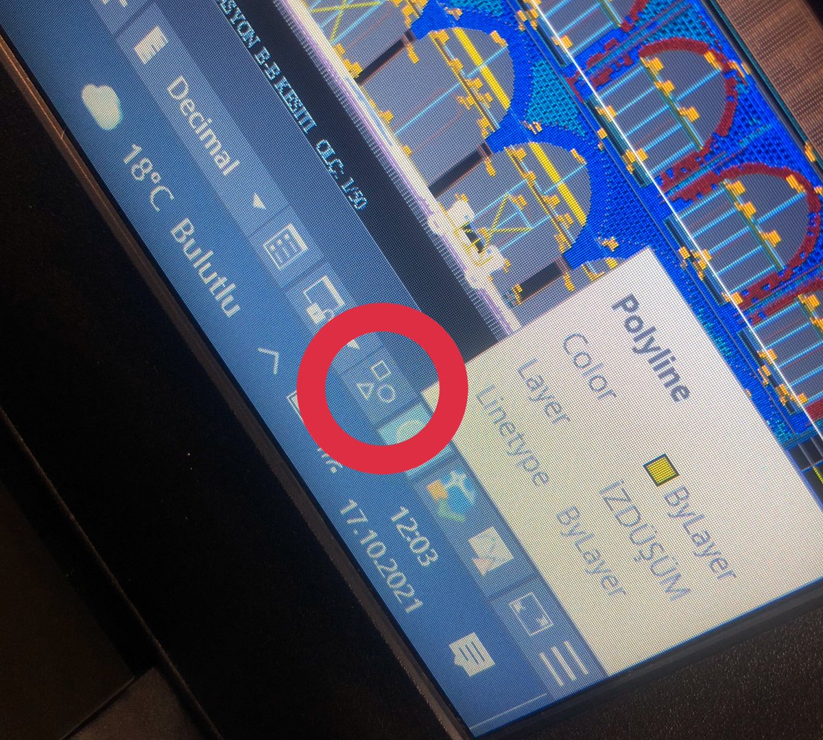 Autocad’in squit game ile bir bağlantısı olabilir mi? Bence kesinlikle var @mimarchbiz