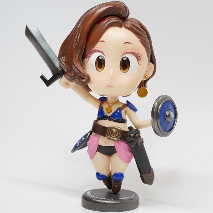 ウム。可愛い。(コッソリとペンダントの位置を直した) 