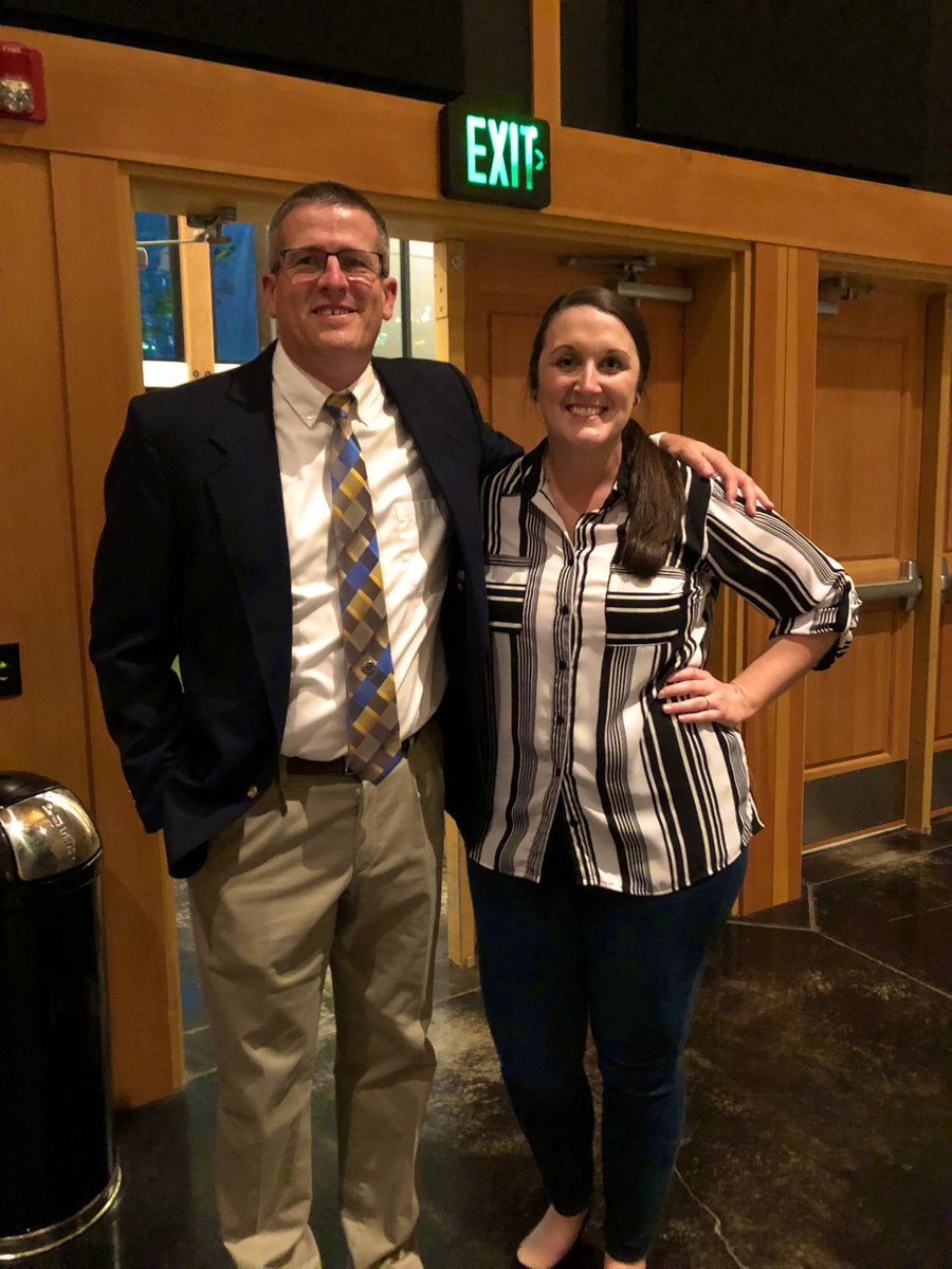 CorbanWBB's tweet photo. Great night at Meet the Warriors Banquet!  Thanks @melissabutler40 for sharing your inspiring story! 💙🏀💛 https://t.co/wAGoKdY26o