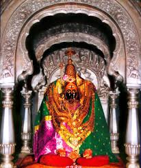 sandysonu235's tweet photo. #Tulja #Bhavani #Temple #Osmanabad #District #Maharashtra 

🐄🐃🐮🐥🐤🐓🐔🐐🐑#Pashu #Bali 🗡🗡🗡⚔️⚔️⚔️⚔️

🚫🚫#StopAnimalCruelty ✖️✖️

🚫🚫#BanAnimalSacrifice ✖️✖️❌❌❌❌❌❌❌❌❌

#meraBharatMahan 🇮🇳 ??🤔
#MeraBharatMahan 🇮🇳??🤔
#SanatanaDharma 
#Sanatan_Granth 
#Hinduism 🕉 https://t.co/L049IGvBc4