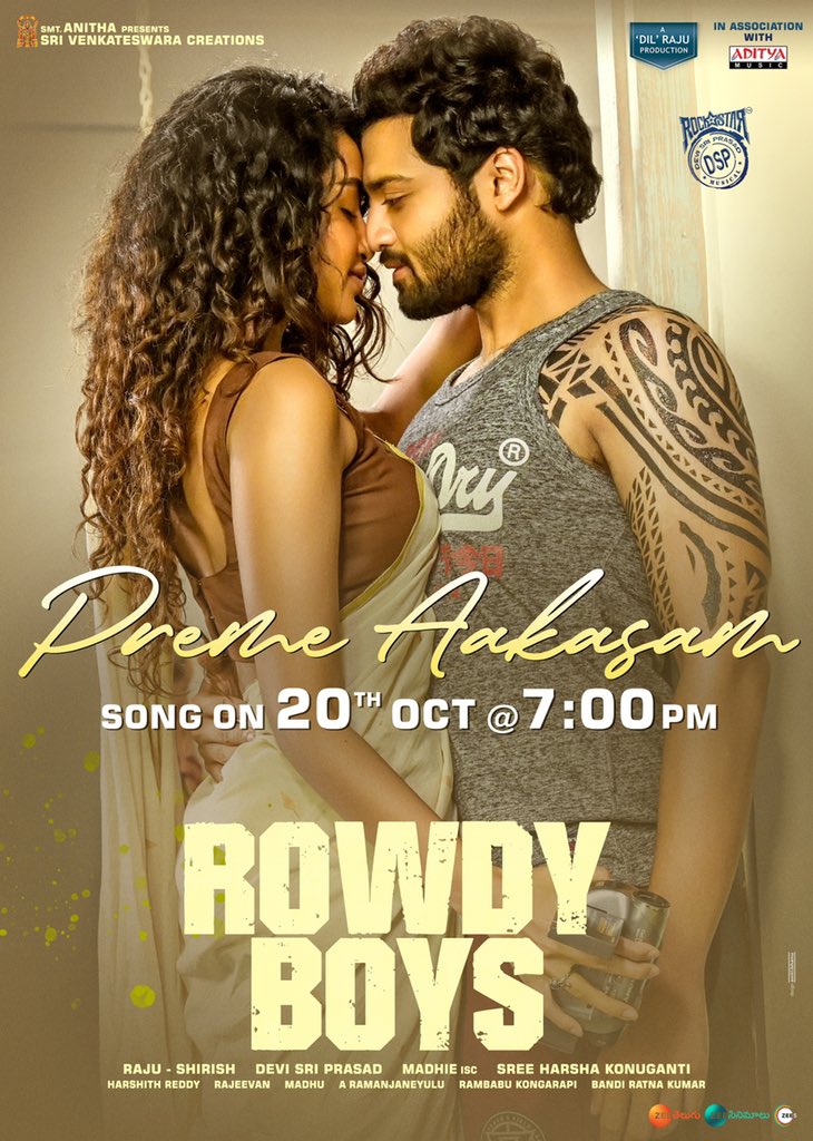 Romantic Single #PremeAakasam from #RowdyBoys releasing on Oct 20th at 7PM😍

The season of romance is about to blossom👩‍❤️‍💋‍👨

#Ashish
@anupamahere @HarshaKonuganti @ThisisDSP @Madhie1 @SVC_official @adityamusic
#sahidevvikram #karthikrathnam #tejkurapati @komaleeprasad
#RowdyBoys