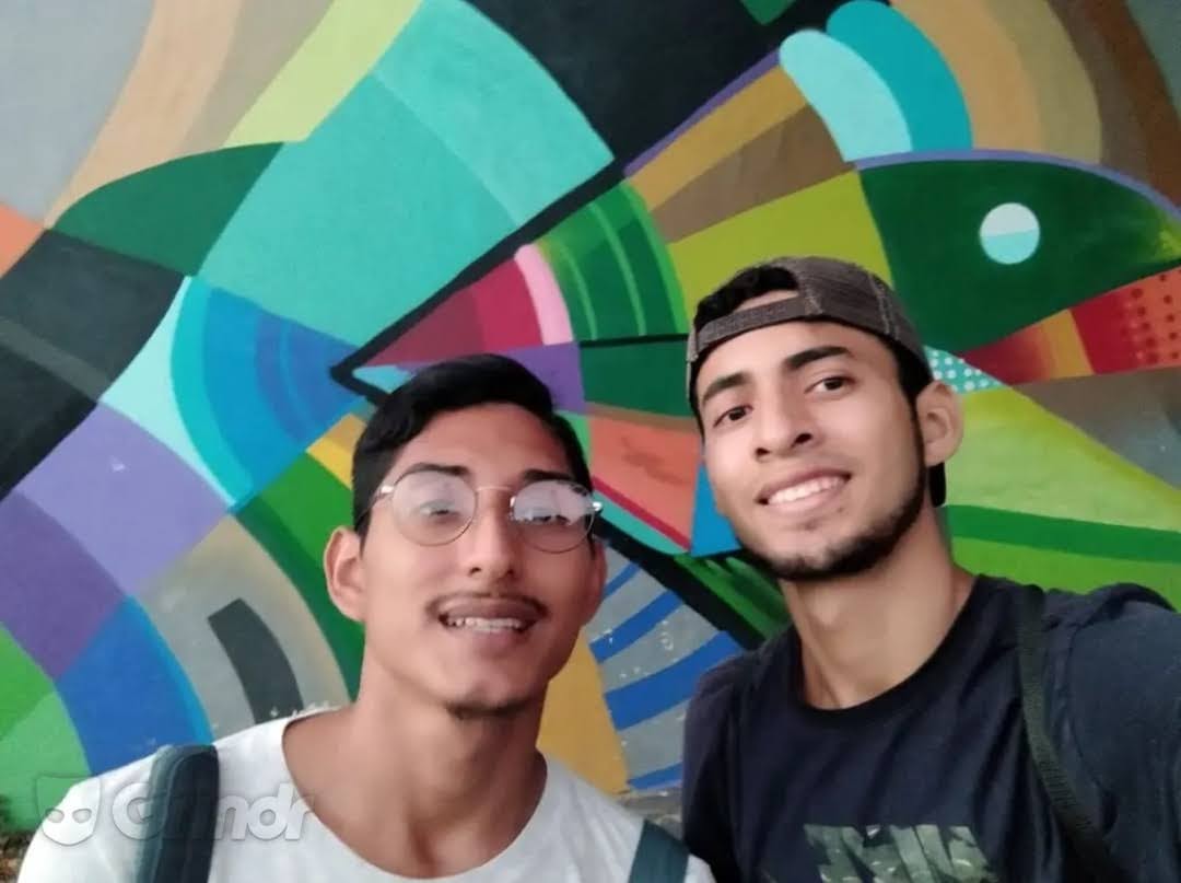 pinolerohot's tweet photo. Datos de la parejita, según me mandaron a decir cobran mil por estar con ellos... https://t.co/5WxX1NHp0A