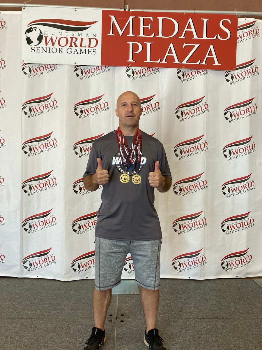 Trpljumpr's tweet image. Double Gold Day! TJ and 400m Huntsman Games 10/13/21
Getting Hyped for BHS Track 2022