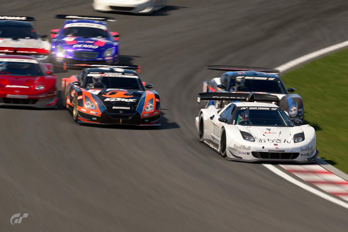 ochigin55's tweet photo. Rd.1 Italian GP
P8→→P5👊

アクシデント多発の開幕戦
一時は大幅に順位を下げたRedBull ochigin NSX

その後は力強い走りを見せ、予選から3つupの5位でフィニッシュしました！🎉

次戦はさらに上の順位へ！
ご声援ありがとうございました！

 #TGC_Season12
#おちぎんレーシング
#fight_ochigin https://t.co/tvZnR9l1L4