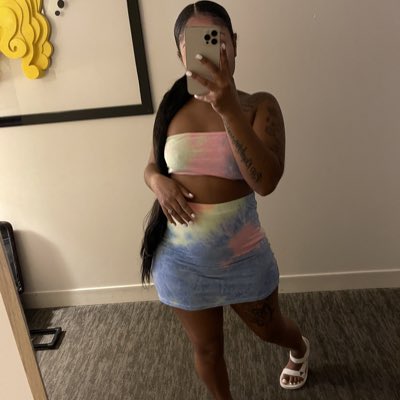 PrincessNavay's tweet photo. #NewProfilePic https://t.co/LhkOlrs5wU