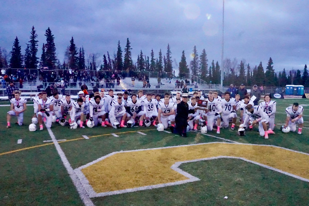 ASAA_org's tweet photo. Congratulations to the Soldotna Stars, your 2021 ASAA First National Bowl Series DII Football State Runner-up! @FNBAlaska #FirstNationalBowl https://t.co/iH3RhH5cNU