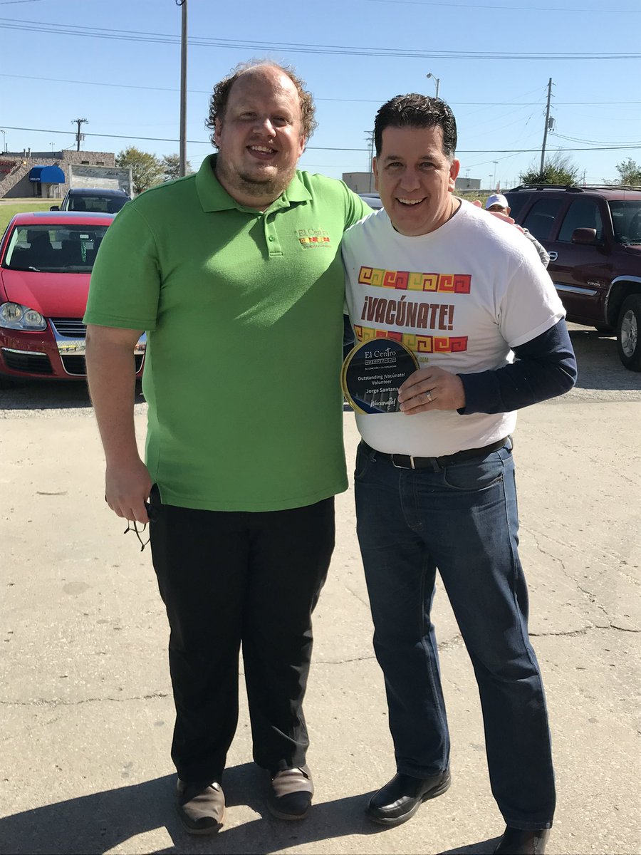 js550p's tweet photo. As a team, we vaccinated 50 people today. The total number of people vaccinated so far when I volunteering this year is 450. Today I was recognized for my volunteering with El Centro. It's my pleasure to volunteer with an organization that is making a difference in our community. https://t.co/v6JxYmzwbE