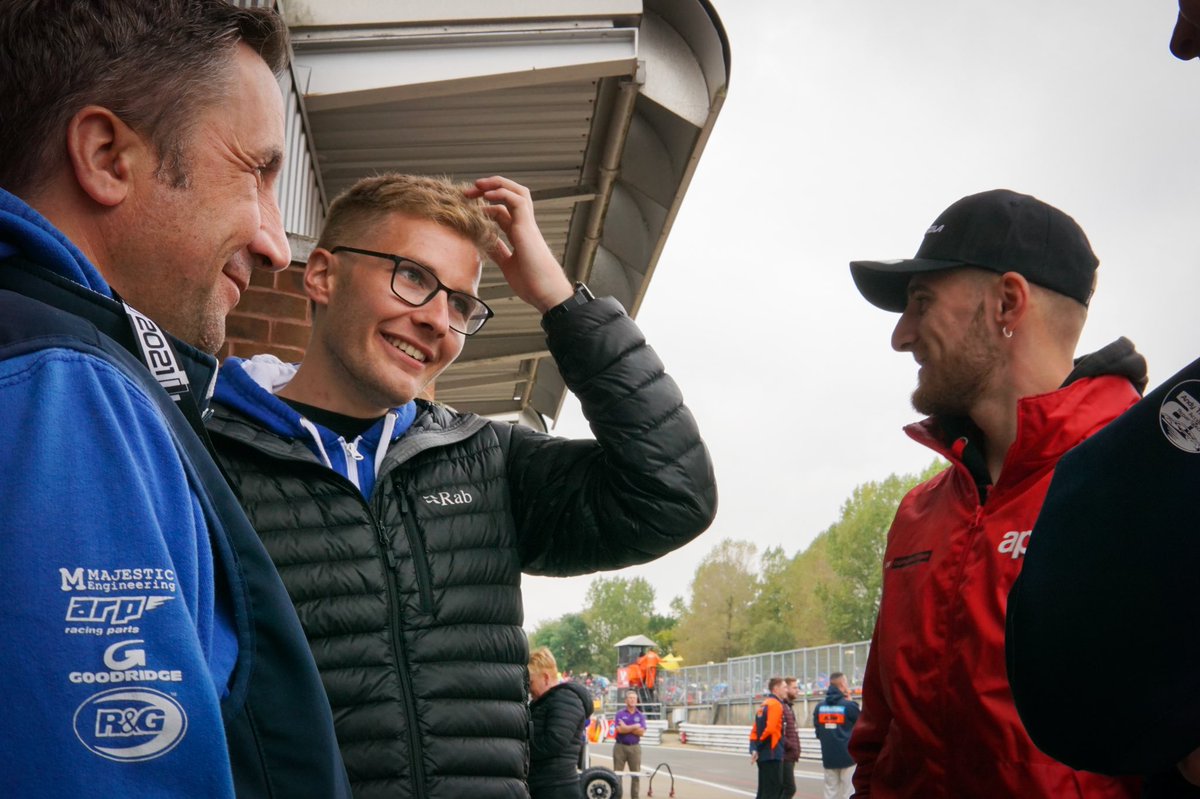 L1 Racing tweet media