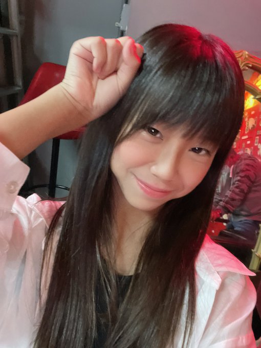 Twitterのコスプレ画像3