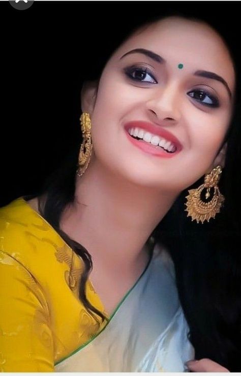 PradeepSiingh's tweet photo. Happy Birthday Beautiful @KeerthyOfficial 💖💕🎂 https://t.co/lj2BATmWcy