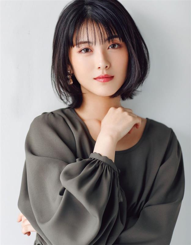 浜辺美波と小芝風花は似てる どっちがかわいい 万事好奇心旺盛