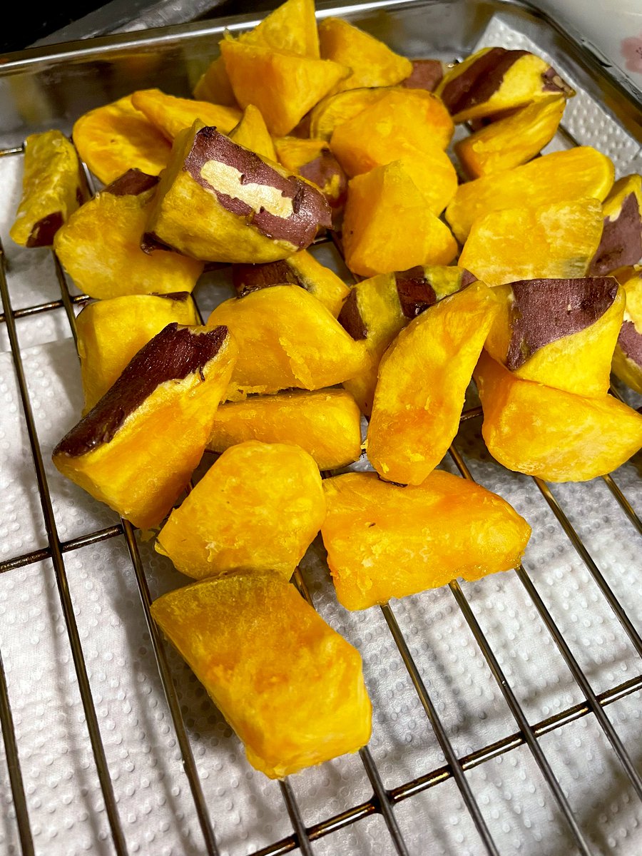 もう一品は大学芋です 