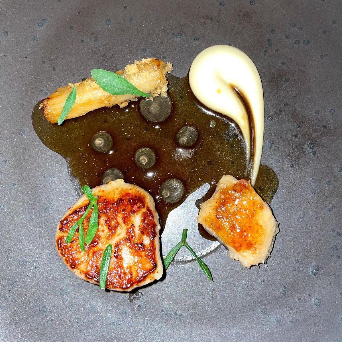 CHWineClub's tweet photo. Wow wow wow!! We continued our committee weekend with a fantastic 7 course tasting menu with wine flight at the superb @Meltons1 Each course was delicious and the pairings were excellent. #wine #winelovers #wineclub #finedining #york #meltons #7courses #tastingmenu https://t.co/sIlvhF9veT