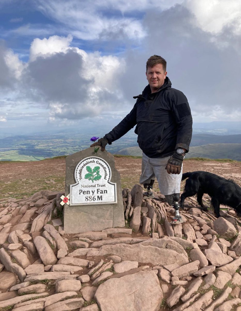 Another one completed thanks to everyone who has donated and to everyone donating on the mountain

blesma.enthuse.com/pf/james-rose-…

#penyfan #thefandance #mountain #amputee #blesma