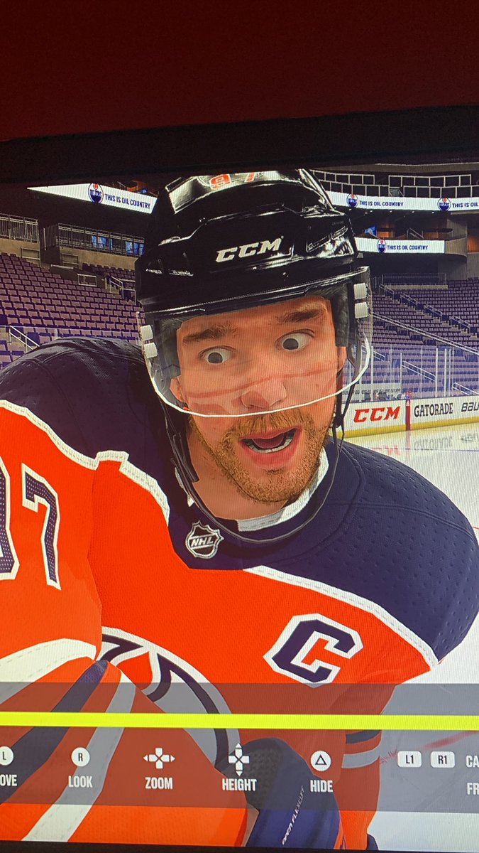 Parallaxx5's tweet image. Connor you good? #NHL22