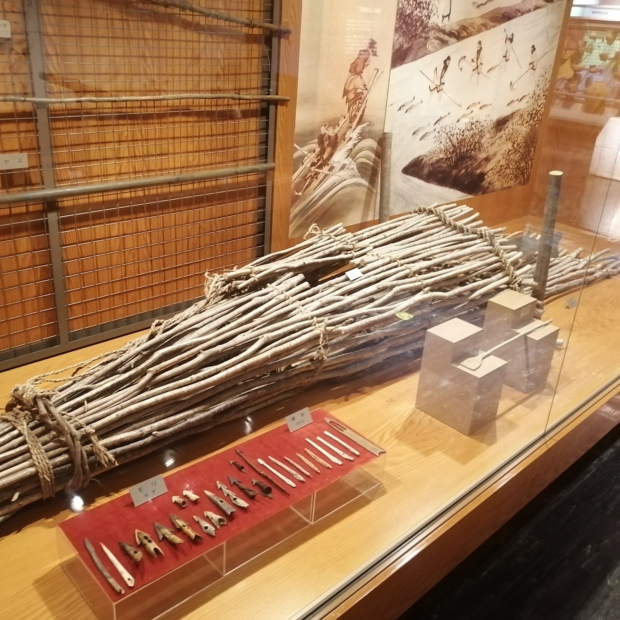 アイヌのポニユタニ ネプチュニアン グランデ リザーブ デイト オートマティック