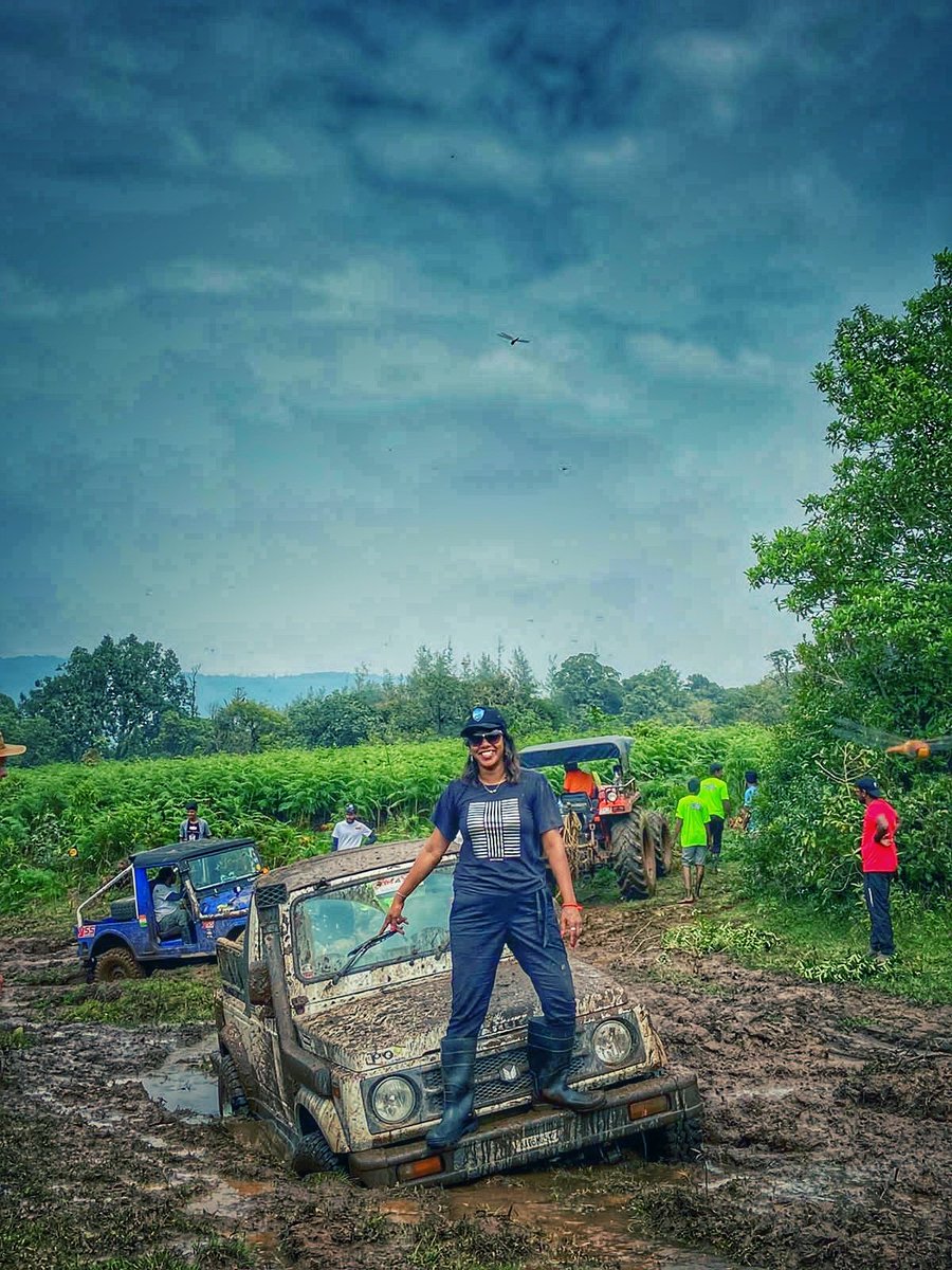 Slushhh . A feast for every off-roader .
The best trail ever .Deep and dirt 2021
#somawarpet #DeepandDirt #deepanddirt2021 #team12 
#offroad4x4 #offroading #offroad #offroadtrip #offroadchallenge #4x4 #jeepchallenge #jeeplove #jeepers #jeepgirl #JeepIndia #jeeplife