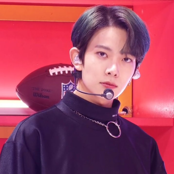 #heeseung serving visuals