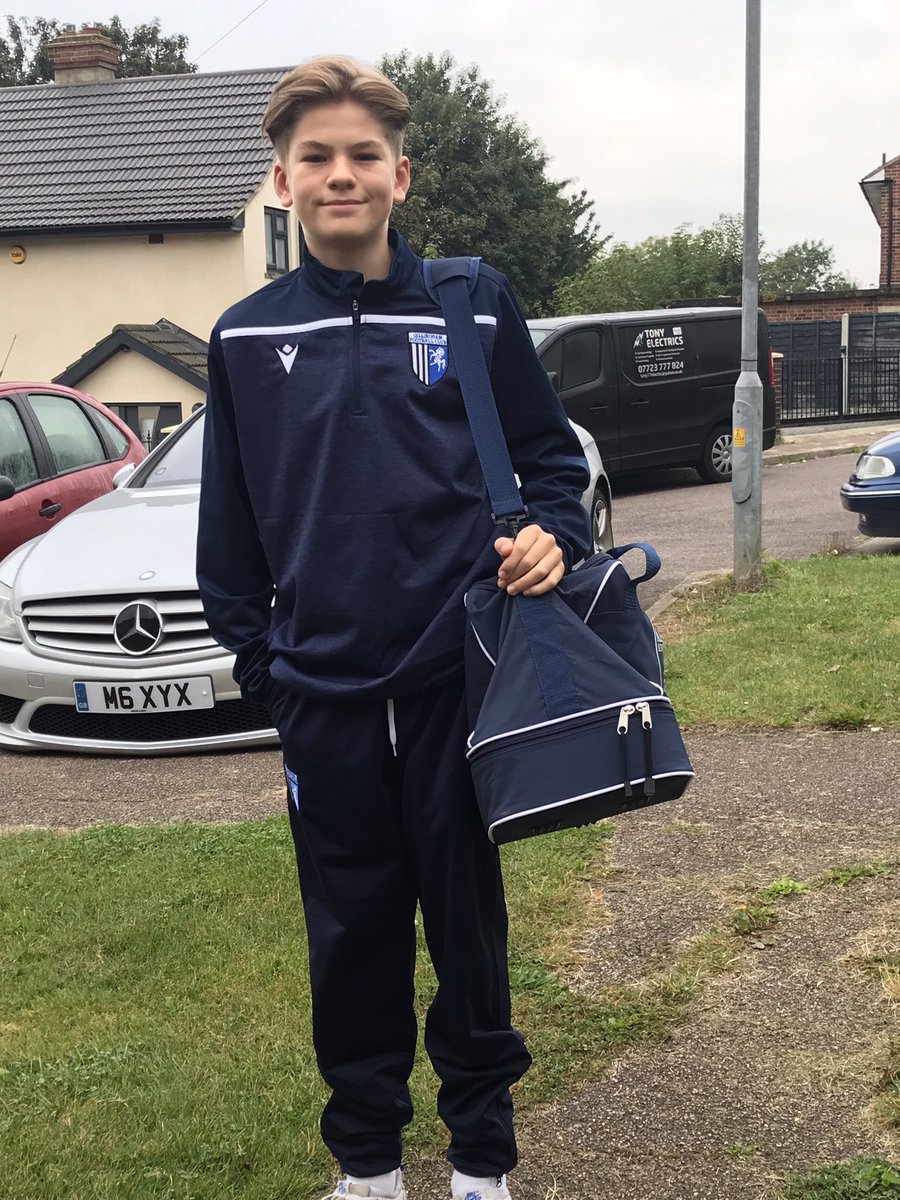 Alan Surrey - Wimbledon FC Matchworn Shirts tweet media