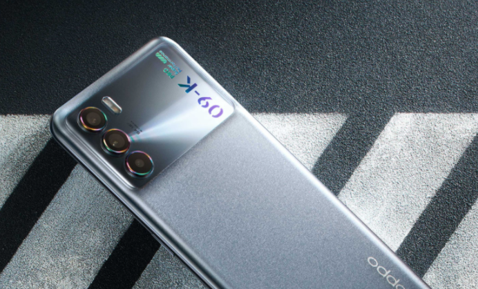playfuldroid's tweet photo. The new Neon Silver OPPO K9 Pro looks awesome! #OPPOK9Pro

https://t.co/yyLPnc1abn https://t.co/wOAdczQfAH