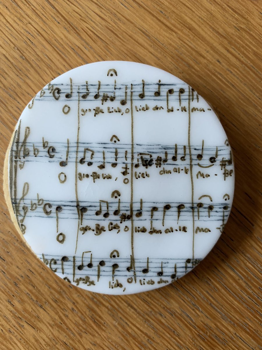 annalapwood's tweet image. A moment of appreciation for the best biscuit I’ve ever received.