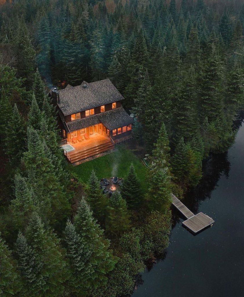 itsloganjones's tweet image. Get rich and get off the grid