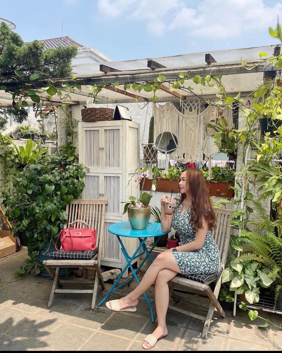 aurakasih87's tweet image. Biarpun kamu gendut, kamu masih muat kok di hatiku 🤣🤣🤣🤣 #eeea