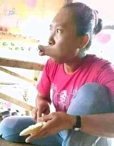 TiaraNindya10's tweet photo. Kalau dicina ada emak2
Toxic model emak beli sayur mulutny bgni g ya?sambil nyinyir berisik bgt sih seporter Indonesia 🤣🤣,utangmu banyak🤣🤣🤣. https://t.co/M4r5z9m8rC
