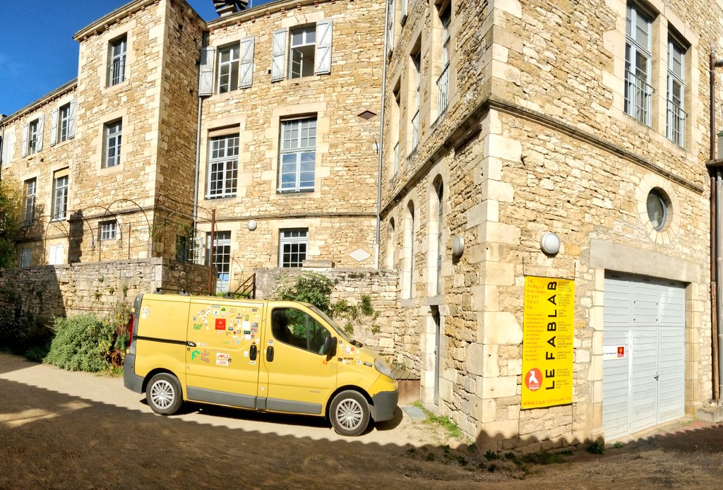 Vulca_ngo's tweet photo. On our way to #OctoberMake (@fablab_fr meeting) we visited : 
- @mjcrodez Fablab
- @Fablab_StationA - @StationA15 
- #FablabOrigami in Caylus

Thanks for welcoming us ! 🌻

Next visit will be @FabLabCreatech in @MJCSAINTJEAN and @Roselab_ in @TlseMetropole 🚐

#Makertour #Vulca https://t.co/bIe6DHwn8u