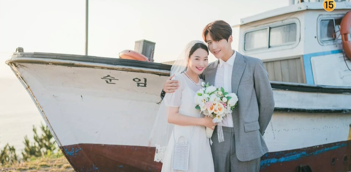 seonhojoy's tweet photo. these wedding pictures outsold all kdrama couples out there
#HometownChaChaCha
#HometownChaChaChaEp16  https://t.co/OVOPRmYFIe
