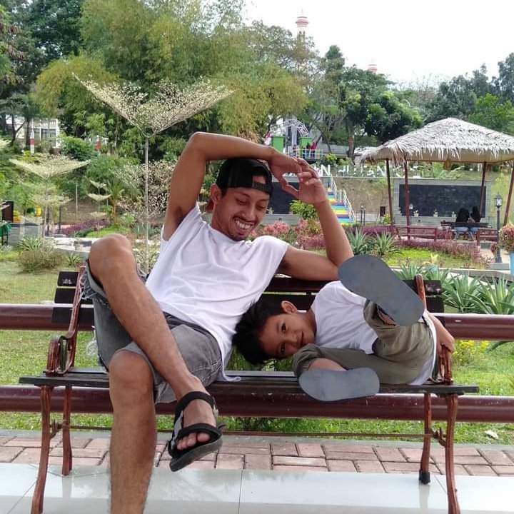 UmarSumarno7 tweet picture