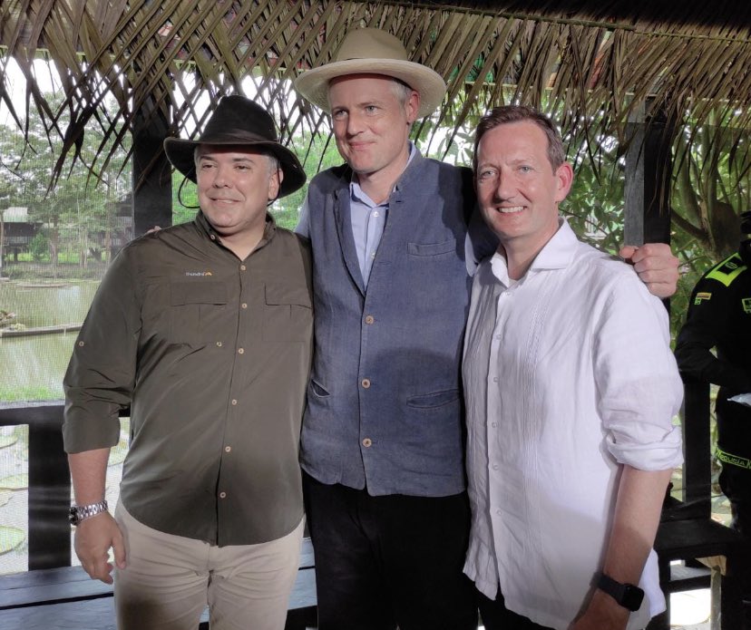 🇨🇴 🇬🇧 We’ve spoken a lot about VIP exceptions to the UK quarantine hotels. Today I’d like to talk about those who are forgotten. But first, let’s run through why red-listing Colombia causes so much harm. A thread of pain, sadness and anger. The truth behind #UKCOL2021... 🧵