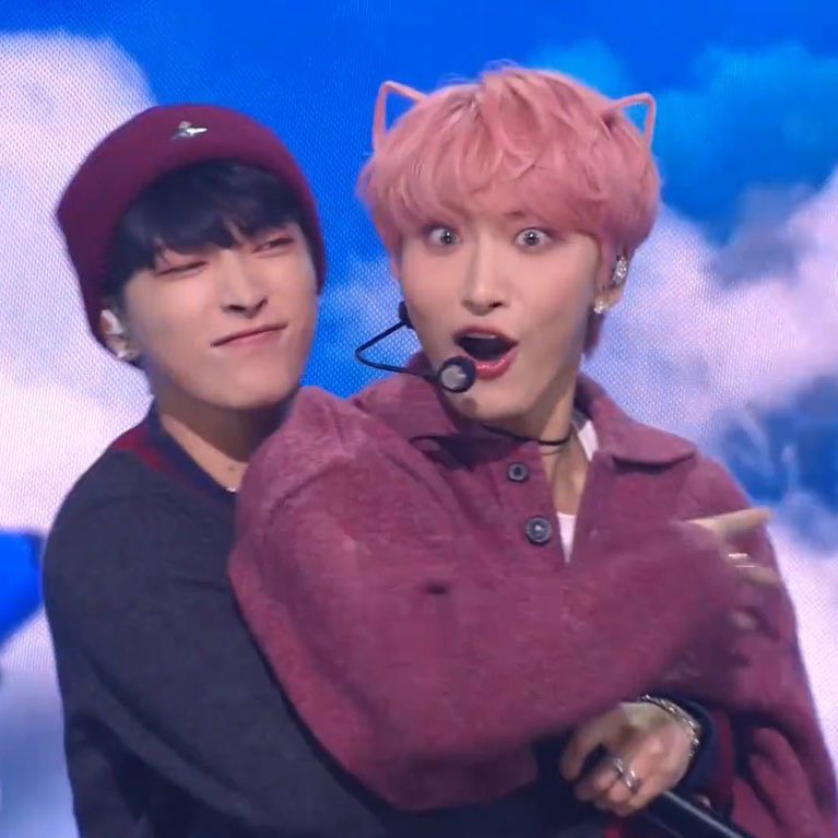 noey_270's tweet photo. 🐿🐱 https://t.co/MMnNPg3W6T