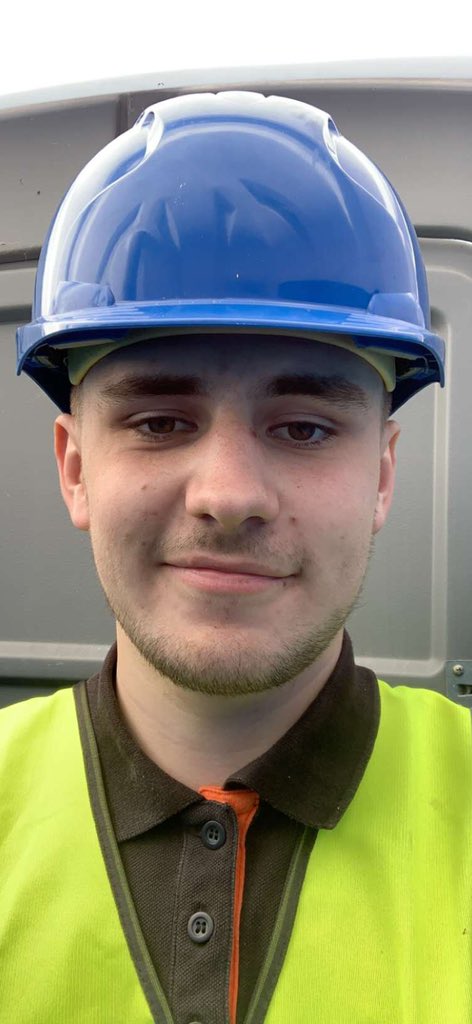 Happy birthday to the most annoying but best person❤️hope you had a good day yesterday and enjoy your day today, love you always😚<a href="/ScottStrachan7/">Scott Strachan</a>