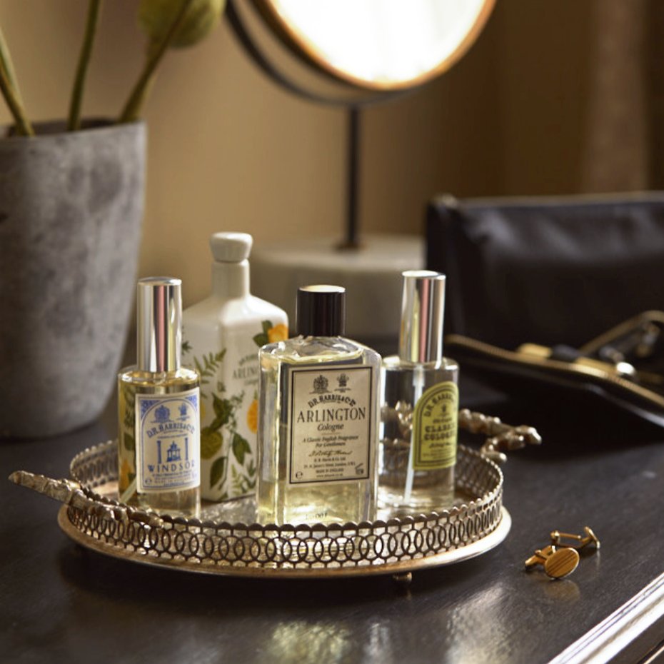 This Sunday, take a moment to refresh and rejuvenate with our newest range of colognes and fragrances from D.R. Harris - the perfect edition to your weekend grooming routine.

Explore our full grooming collection: l8r.it/0DZq

#BensonAndClegg