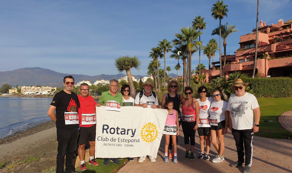 PolioRace's tweet photo. @rotaryestepona ready to run the #rotarypoliorace 🔥 https://t.co/ubQsJ9TI54