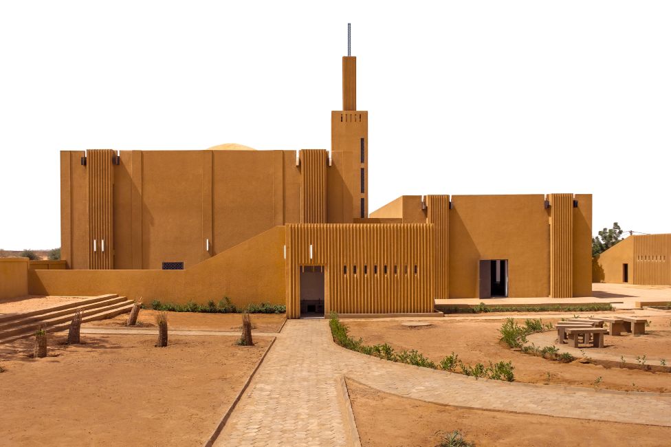 m_i_architects's tweet photo. The @BBCAfrica list of "Africa's iconic architecture in 12 buildings" includes our project Hikma Community Complex (Niger) as well as Lideta Market (Ethiopia), the Great Mosque of Djenné (Mali) and Basotho Houses (Lesotho), among others. https://t.co/53CNPMSzZV https://t.co/WCSG1kmHCS