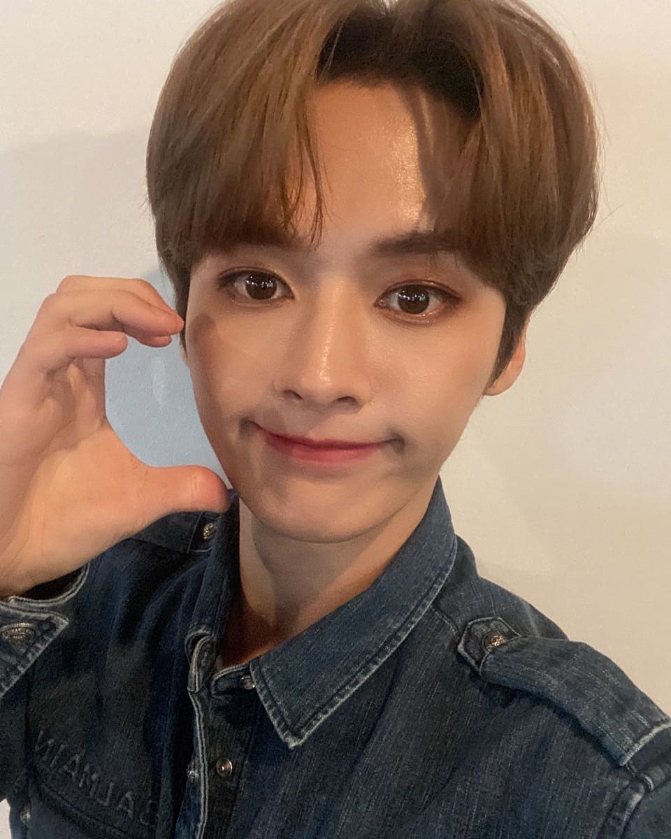 leeknow_face's tweet photo. #리노 https://t.co/mkF8D5R6te