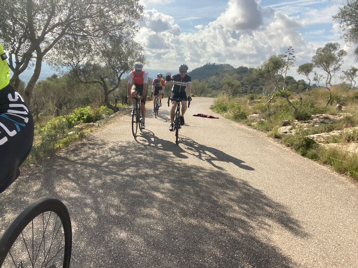 JaneHansom's tweet photo. Another great day in the saddle in #mallorca with ⁦@Got_To_Tri⁩ https://t.co/YLyeslLCDY