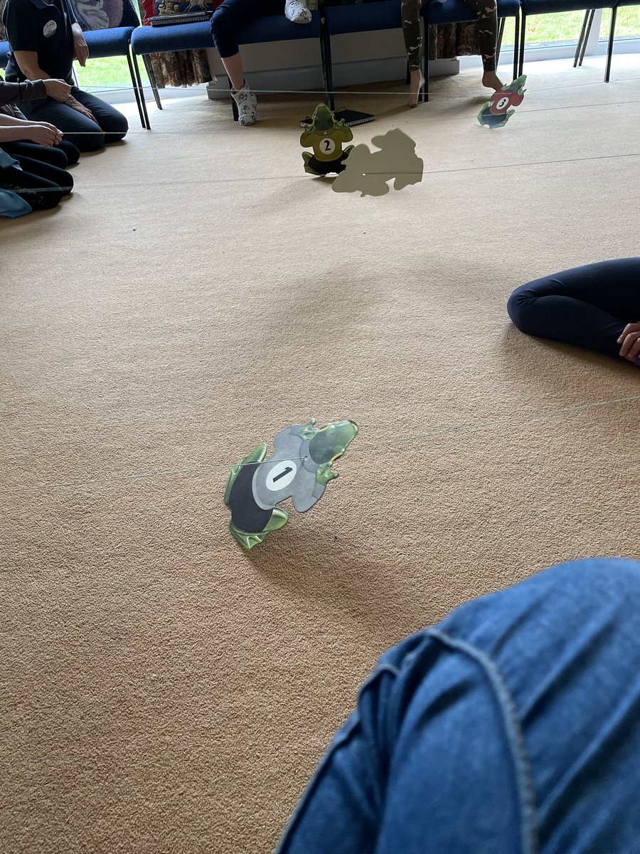 8Maidenhead's tweet photo. Frog racing #brownieholiday @Maidenhead11th https://t.co/6ym2pGbYc8
