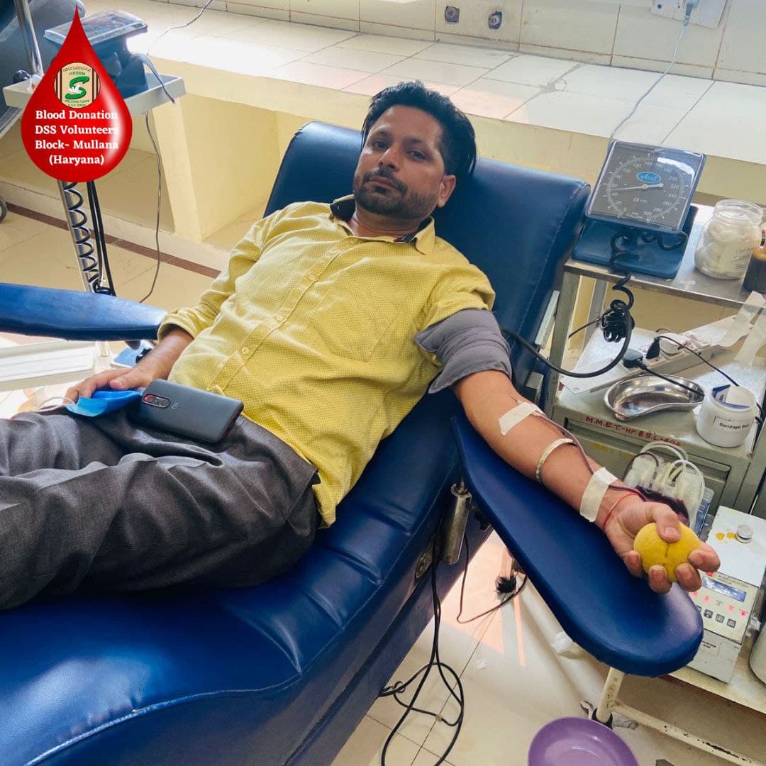 GreenSwelfares's tweet photo. BLOOD DONATION TO NEEDY BY DSS VOLUNTEERS
#Blood #BloodDonation #donateblood #savelife #donate #DeraSachaSauda #humanity #humanitarian #135WelfareWorks https://t.co/STXzkvdASh