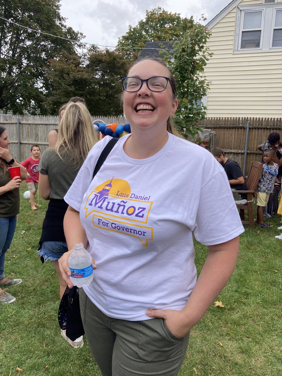 LuisDanielMun0z's tweet photo. Bon Dia! 

It’s been an amazing 36 hours. Spending time with family and family at large (community), in #Pawtucket, #Providence, #Cranston, and #Warwick. 

People Powered Progress ✊🏽✊🏽✊🏽

Join us. Donate. Raise the volume. 

https://t.co/JrCcXPjHrr https://t.co/K3pwGHqIbY