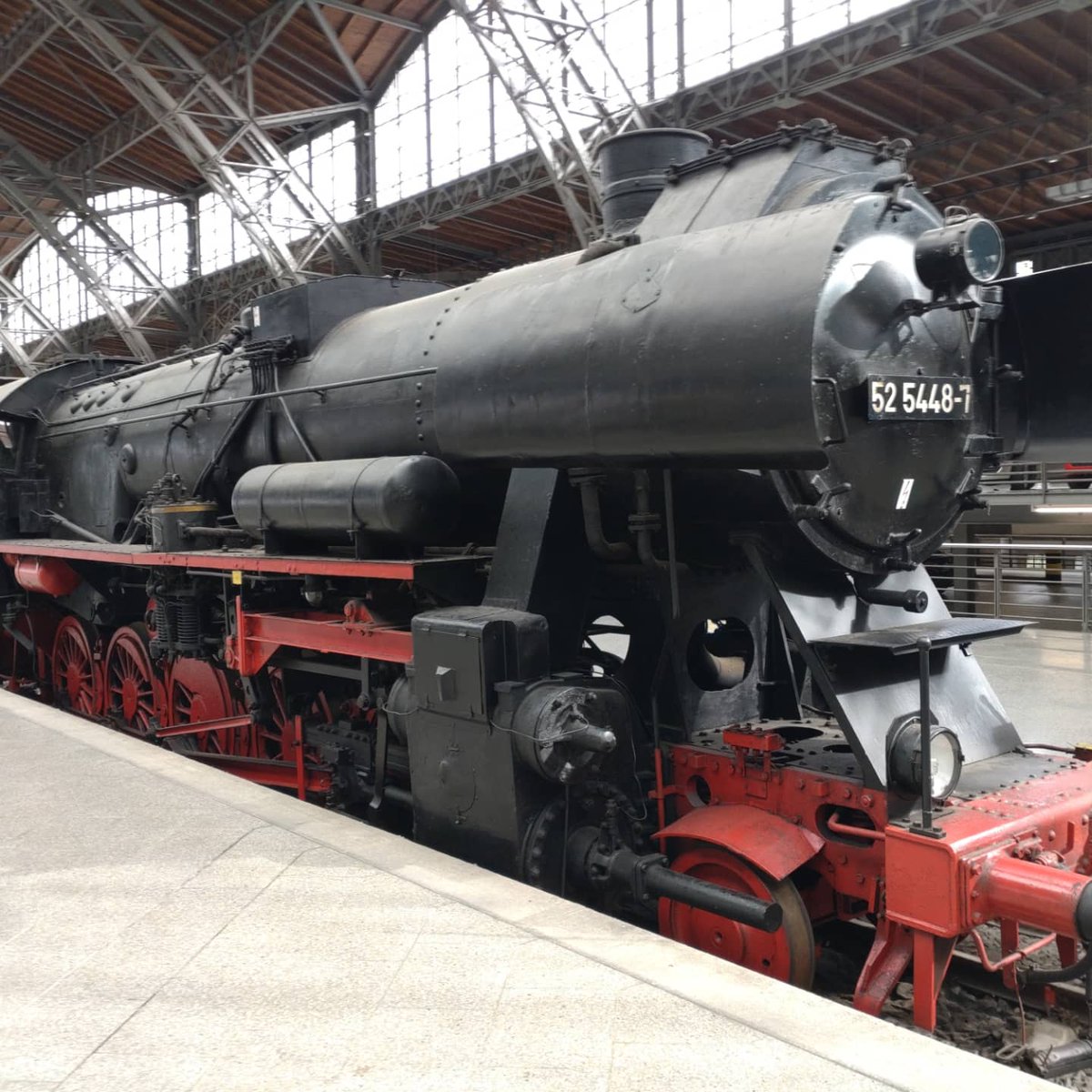 woodymsi's tweet photo. @RBLWarwickPoppy such a pity I'm not going to #Ulm on this fantastic steam engine. @svrofficialsite what you think? #escapefromcolditz2021 #homerun https://t.co/u6YD7stYr3