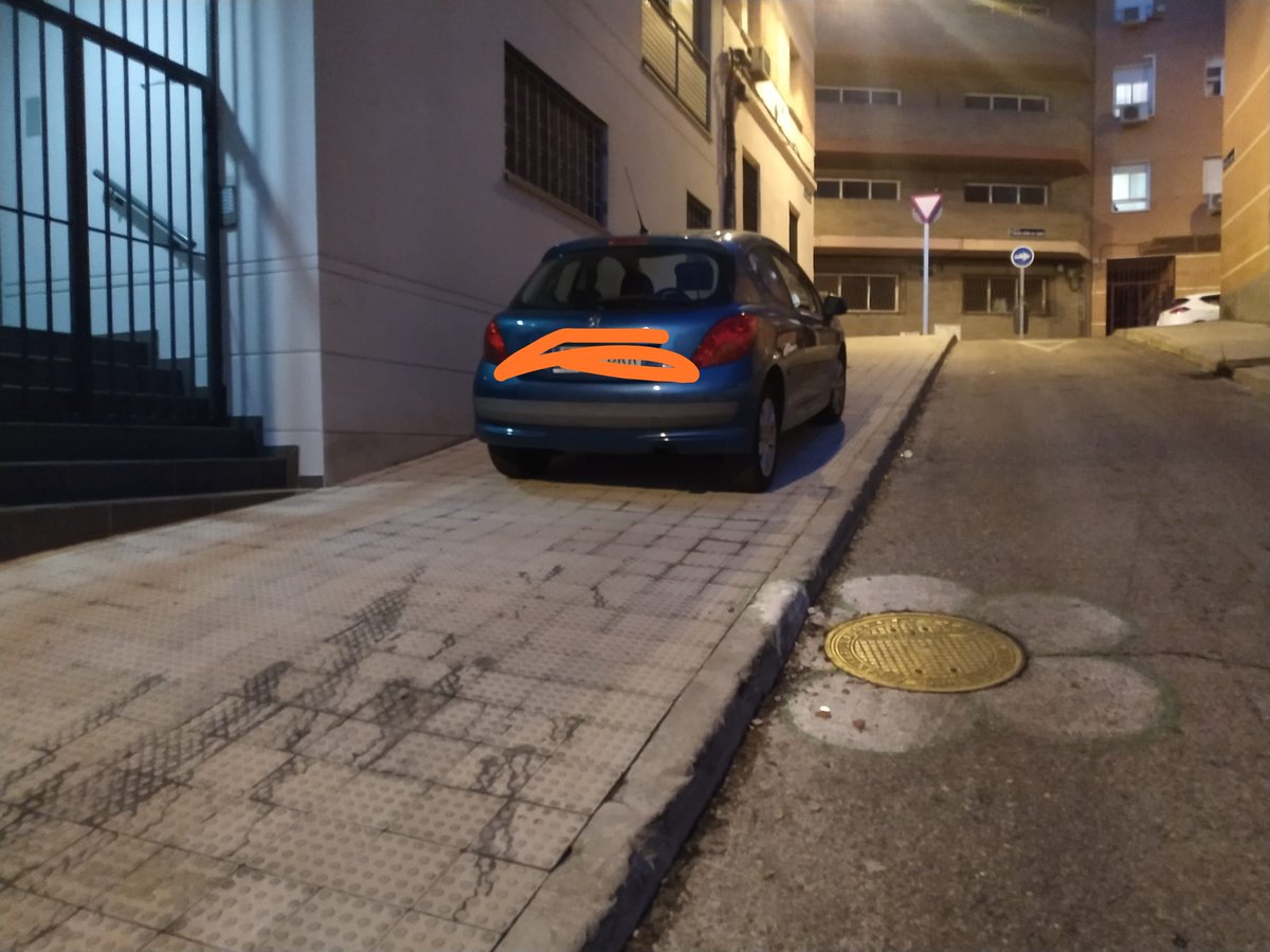 Olga Berrios 🦆🚲🏳🌈 tweet media