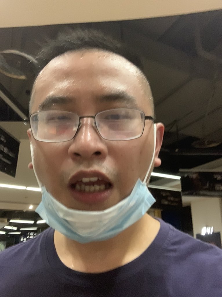 JamesCageWhite's tweet photo. I’m in the gym and doing exercises. I want to lose weight and become a muscle guy. Very cool very swag I like it 😃health is the most important thing , I should go to gym more often https://t.co/7fgMaPCAqk