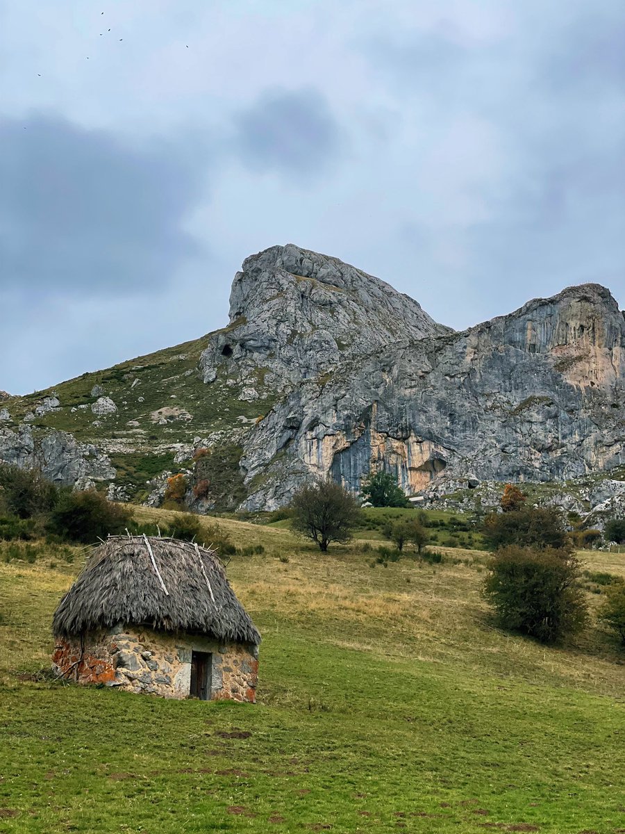 elevenglow's tweet photo. #asturias #asturiasparaisonatural https://t.co/km0lqD6Zpv