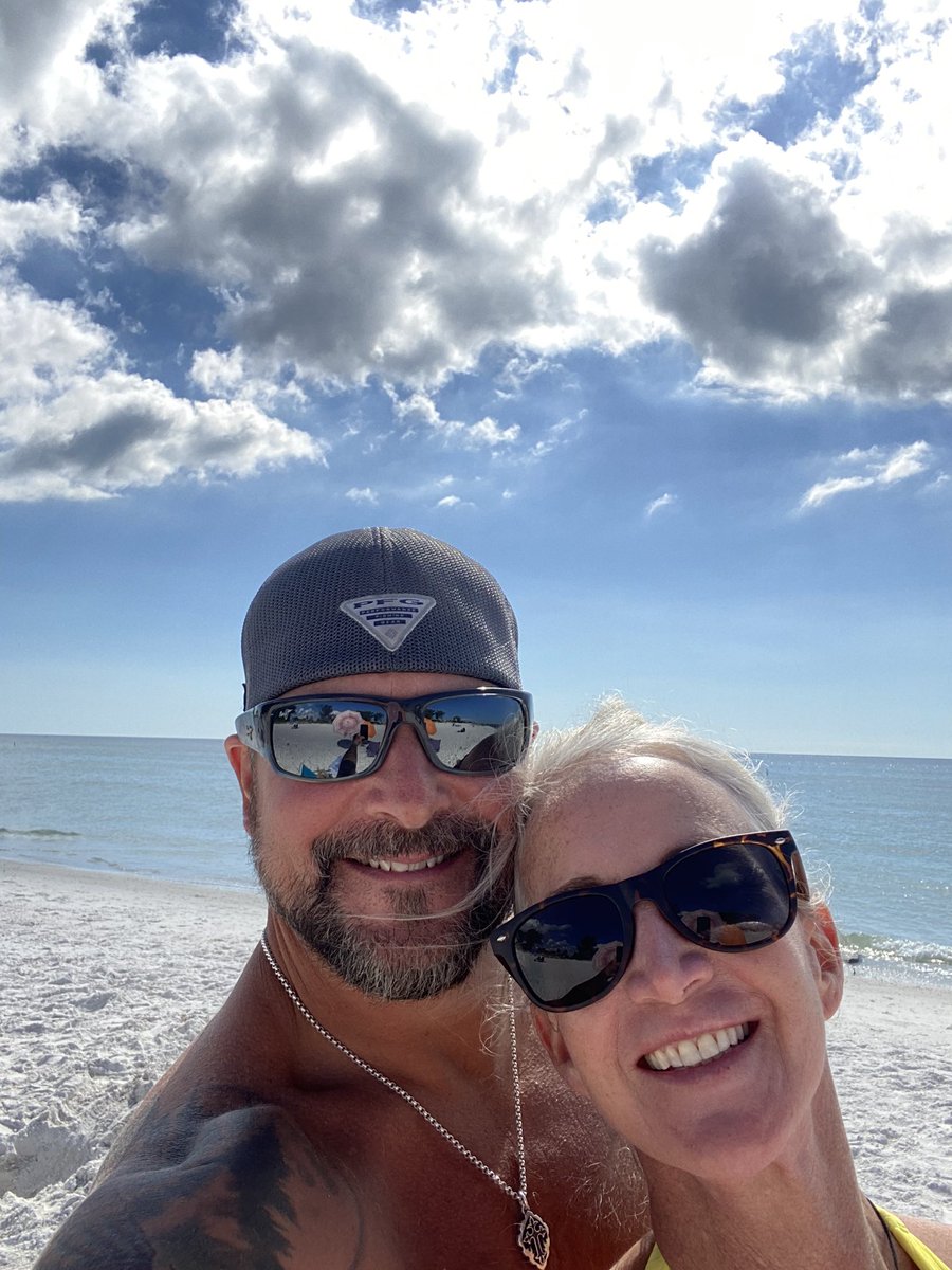 The only thing that would make our Anna Maria Island trip better is if <a href="/blackberrysmoke/">BLACKBERRY SMOKE</a> were playing here!