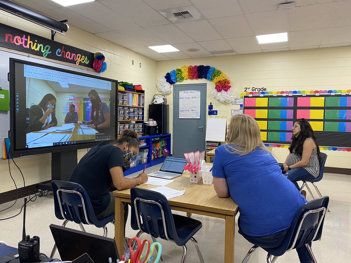 Happy to have the coaches from <a href="/BurneyElem/">Burney Elementary</a> come visit to discuss how we use data <a href="/KenlyCougars/">Kenly Elementary</a> to monitor and plan for student learning. #1 BQ learning gains for the state of FL don’t happen without hard work! @MrsMFerguson @KenlyPrincipal