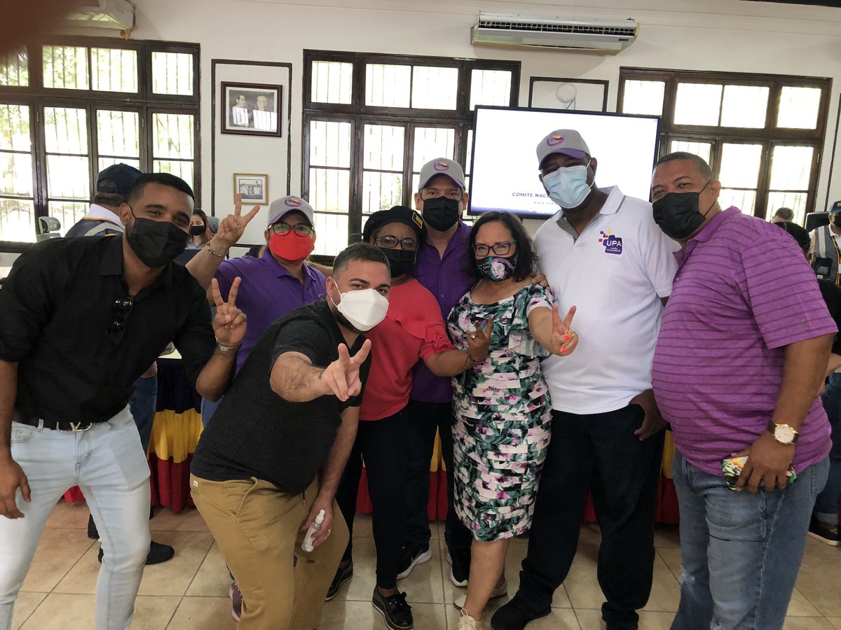 fuerzacomunal1's tweet photo. #fuerzacomunal con @vicrmedina a la cabeza para la #juntadistrital de @SANMIGUELITOS @PPanamenista Vota # 1 papeleta AMARILLA @nadgeeb @conmellosi #viankabethancourt #rosasoto #josecaicedo y @CarmenG09926738 en la @cnepanamenista #vamoscontodo ! https://t.co/ynphX52KpU