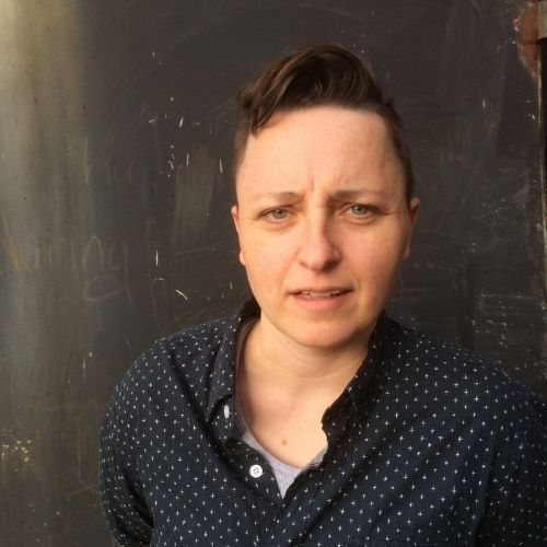Visiting poet Jenny Johnson, whose work unpacks the queerness of the natural world, will give a hybrid reading on Tuesday, Oct. 19. The event will be livestreamed.
https://t.co/f637P0Kj38 https://t.co/xfFxUyoOQC